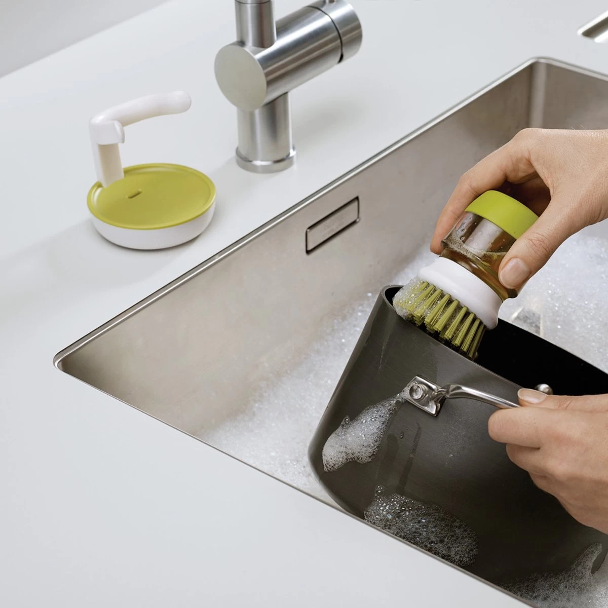 Joseph Joseph Afwasborstel Palm Scrub - Incl Houder - Grijs - Afbeelding 2